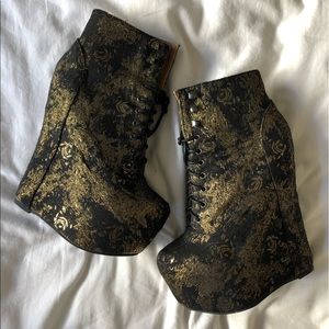 Jeffrey Campbell ‘Damsel’ booties
